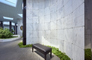 Pinelawn Memorial Park Chapel Niches With Bench