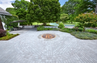 Pinelawn Memorial Park Front Office Courtyard